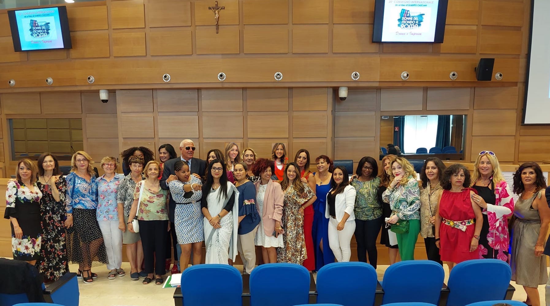 “Donne del Mondo a Roma, donna e impresa”, un éxito de color rosado en la Regione Lazio