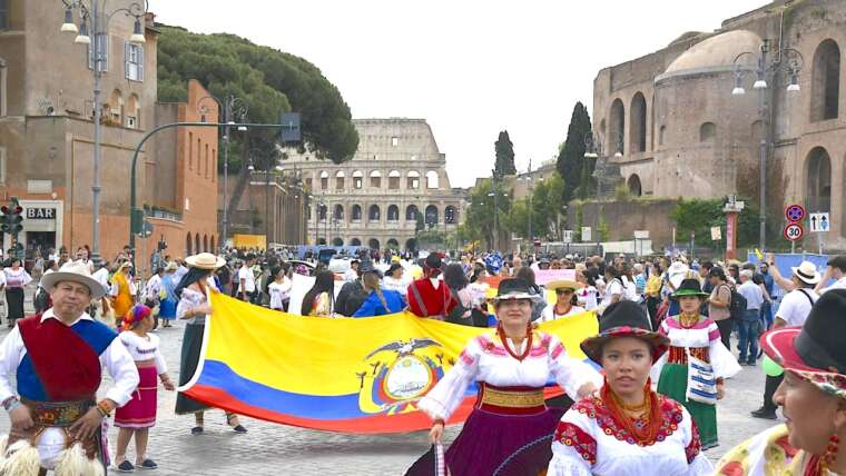 Carnaval Latinoamericano 2025 en Roma en “Via del Fori Imperiali”: emoción, música y colores